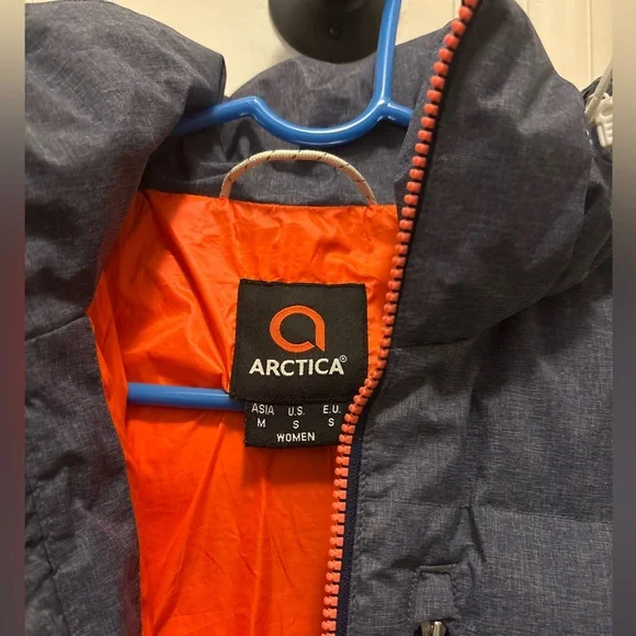 ARCTICA Classic Packet 2.0 Winter Jacket in Blue - Picture 3 of 3